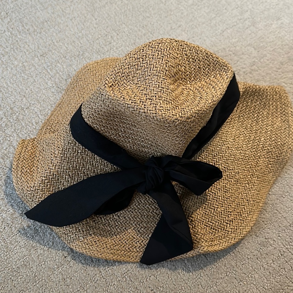 Foldable Straw Hat